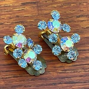 VTG Swarovski Austria Crystal Pronged Rhinestone Earrings Aurora Borealis Clips